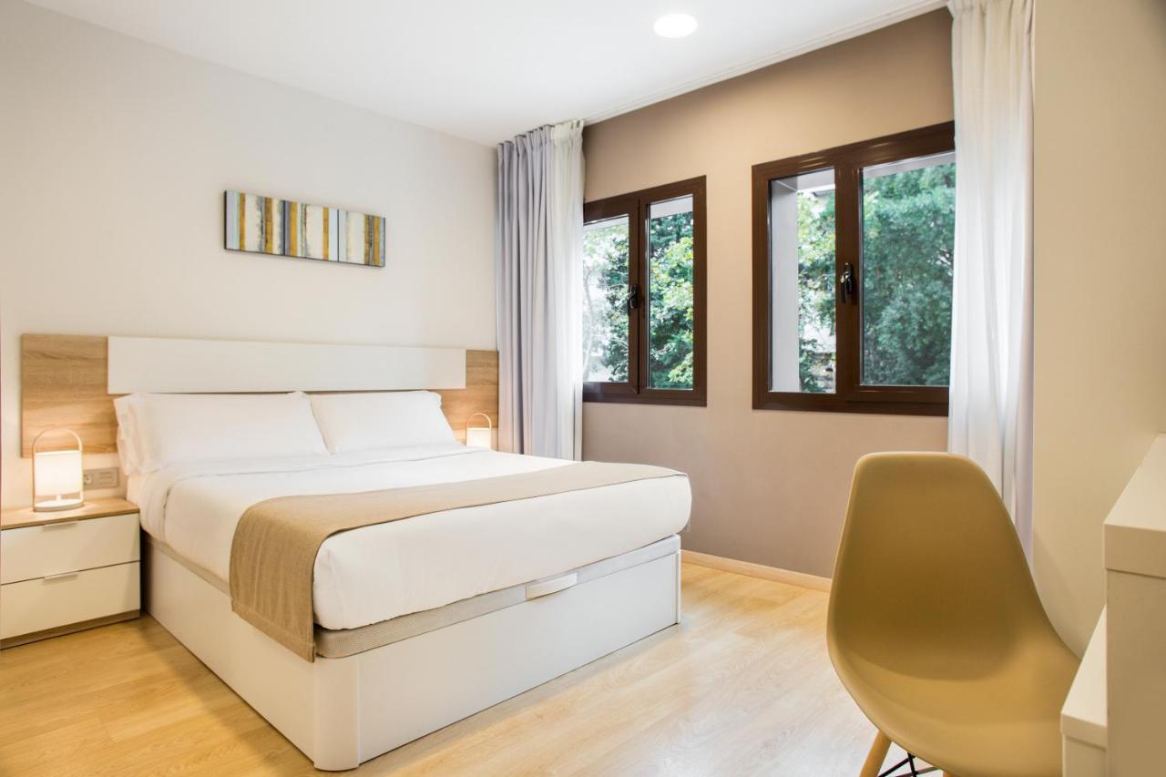 Ginosi Pedralbes Hotel Barcelona Eksteriør bilde